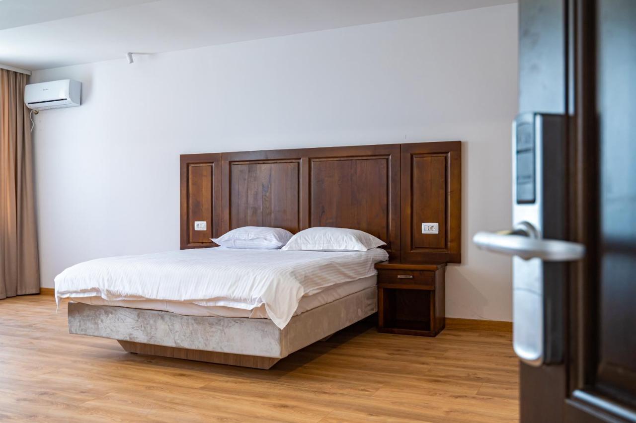 Hotel Voyager Năvodari Exteriér fotografie