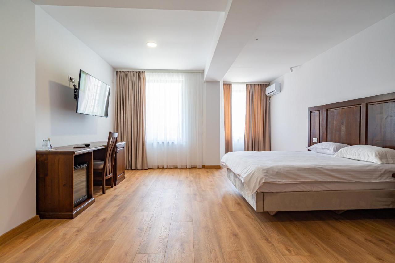 Hotel Voyager Năvodari Exteriér fotografie