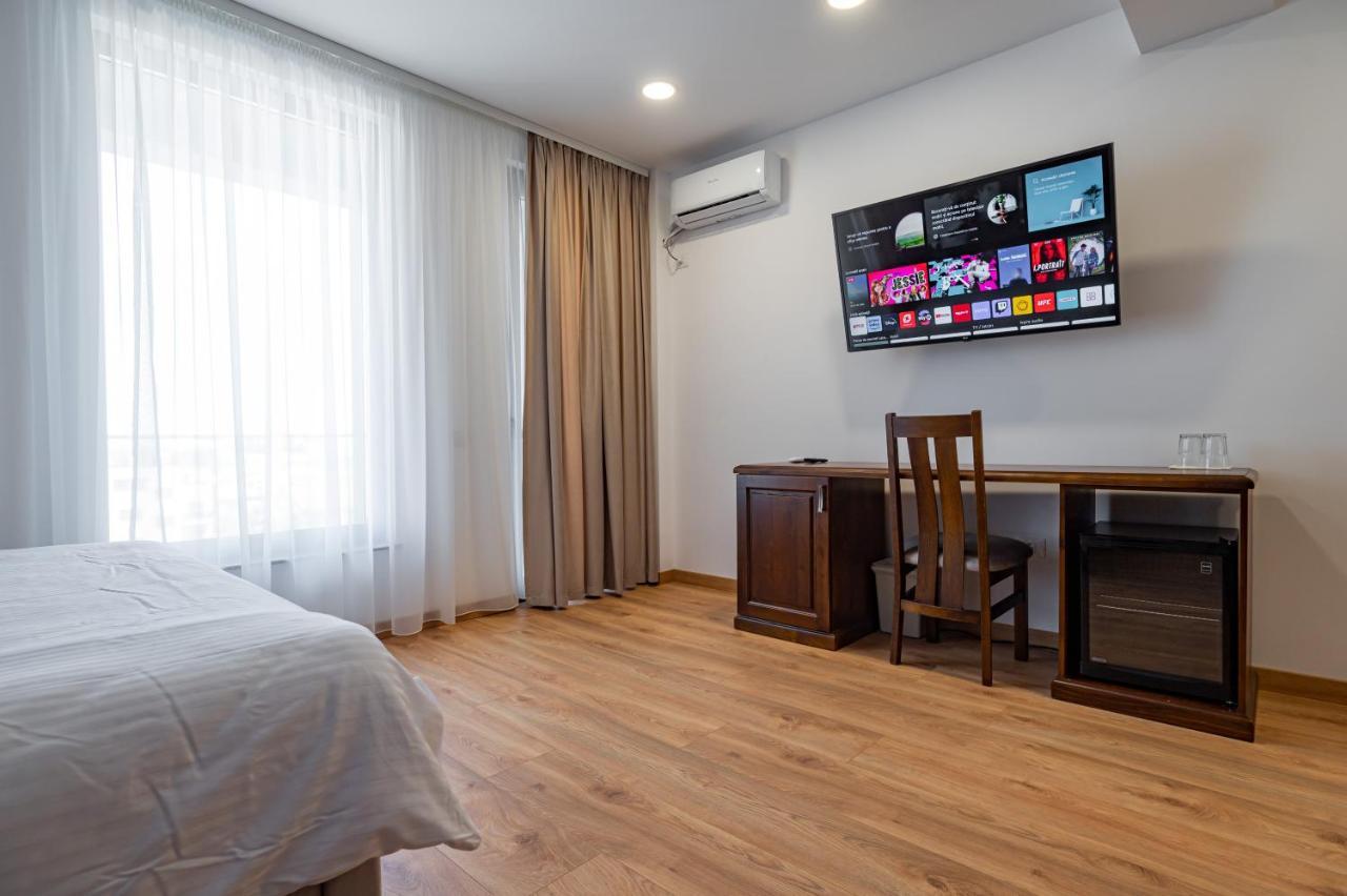 Hotel Voyager Năvodari Exteriér fotografie
