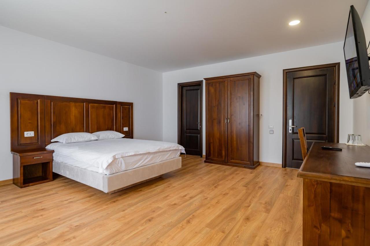 Hotel Voyager Năvodari Exteriér fotografie