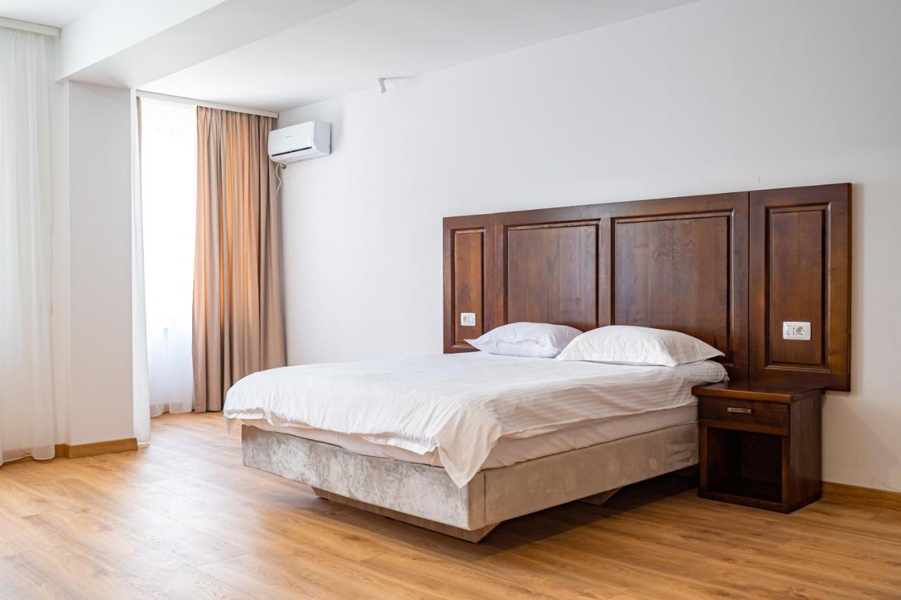 Hotel Voyager Năvodari Exteriér fotografie